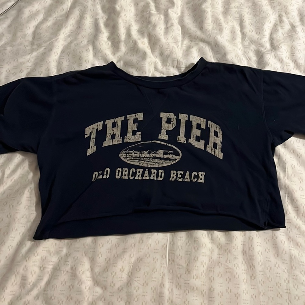 Navy blue cropped pier shirt. Size medium